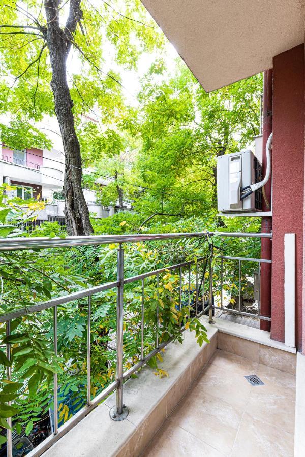 1Bd Apartment In A Calm Area Near The Centre By Flat Mаnager 플로브디프 외부 사진